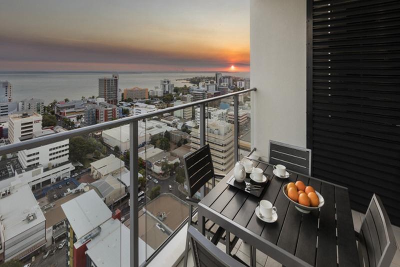 Oaks Darwin Elan Hotel 외부 사진